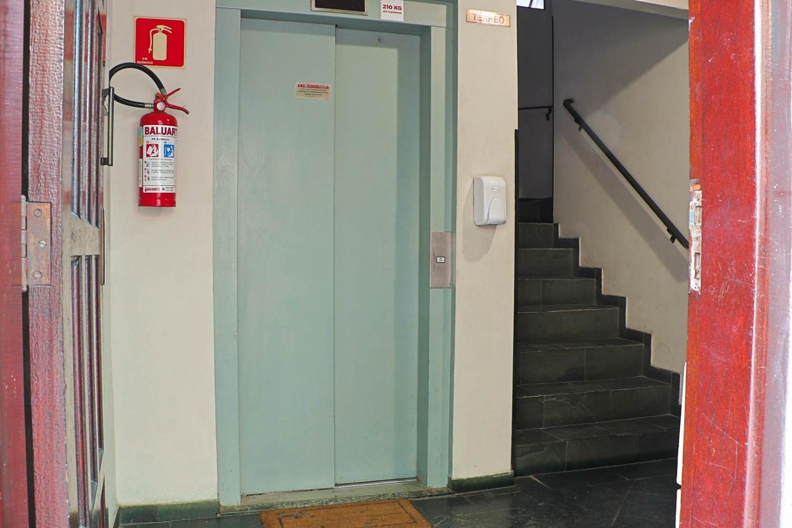 Apto A 500 Metros Da Praia Da Enseada Guaruja Ngoại thất bức ảnh